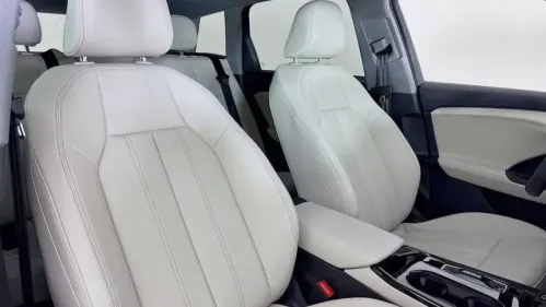 2025 Audi Q6 e-tron WA124BGF2SA032572