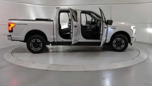 2023 Ford F-150 Lightning 1FTVW1EL9PWG05297