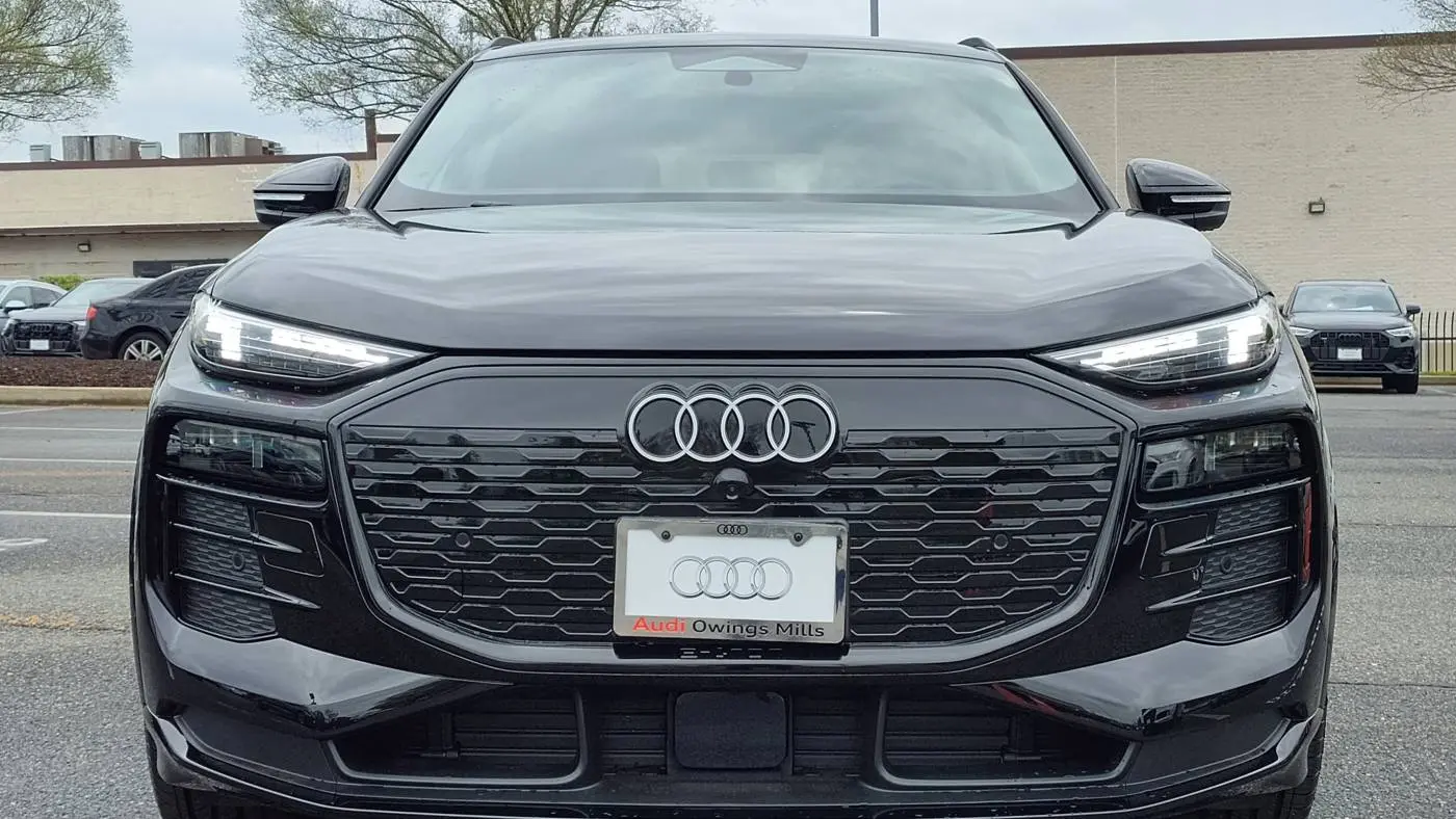 2025 Audi Q6 e-tron WA124BGF7SA044278