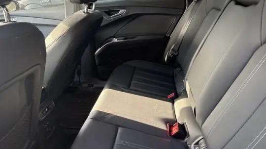 2022 Audi Q4 e-tron WA1H2BFZ7NP054788