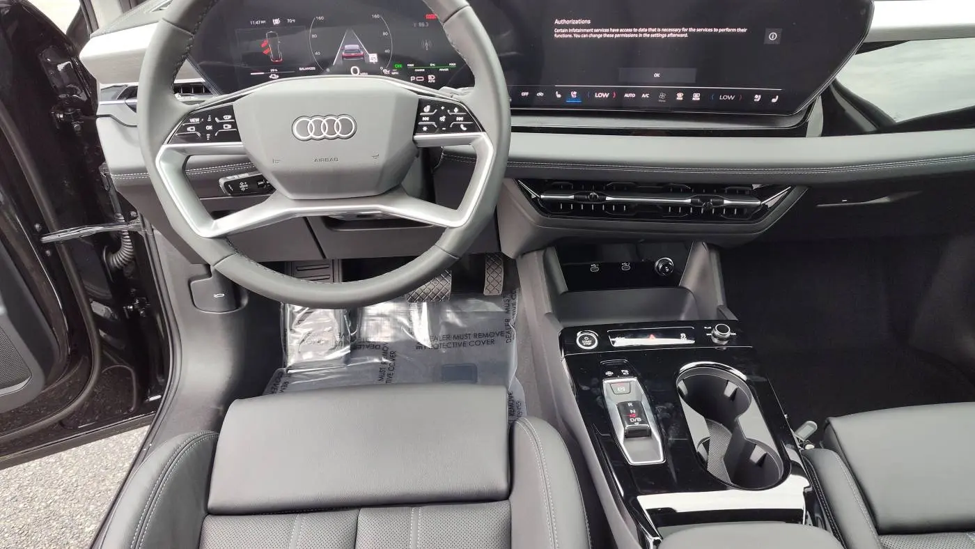 2025 Audi Q6 e-tron WA124BGF7SA044278