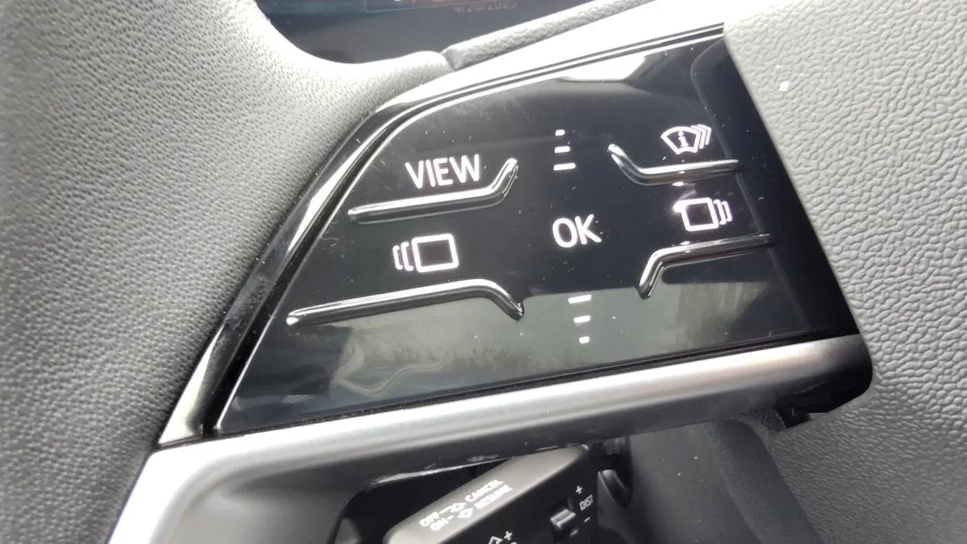 2025 Audi Q6 e-tron WA124BGF7SA044278