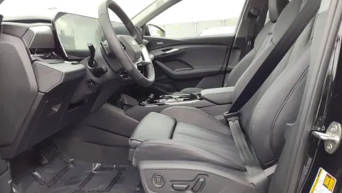 2025 Audi Q6 e-tron WA124BGF7SA044278