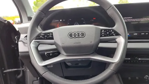 2025 Audi Q6 e-tron WA124BGF7SA044278