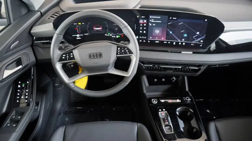 2025 Audi Q6 e-tron WA124BGF0SA038337