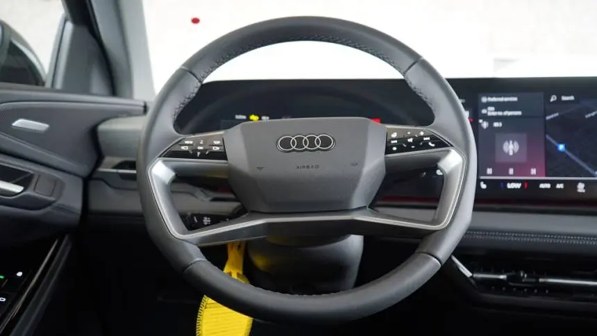2025 Audi Q6 e-tron WA124BGF0SA038337