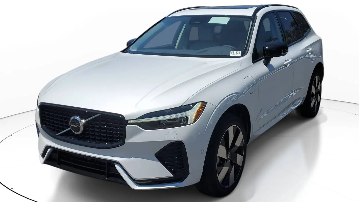 2025 Volvo XC60 YV4H60RC9S1191670