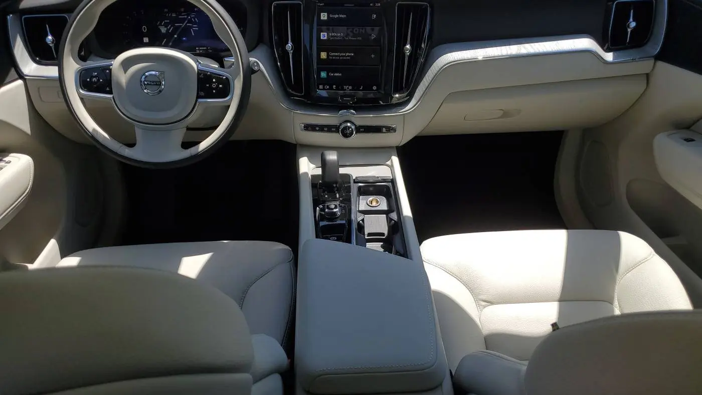 2025 Volvo XC60 YV4H60RC9S1191670
