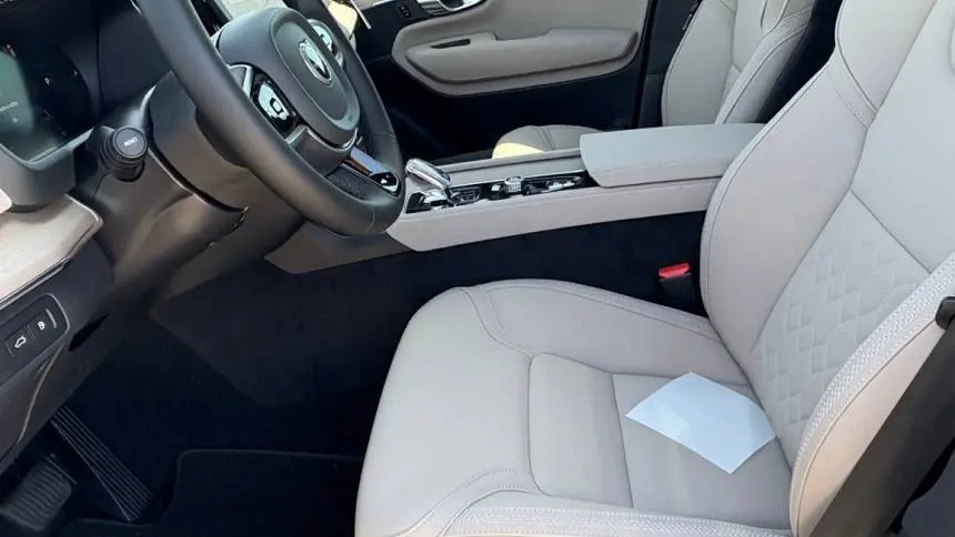 2025 Volvo XC90 YV4H60PB1S1380520
