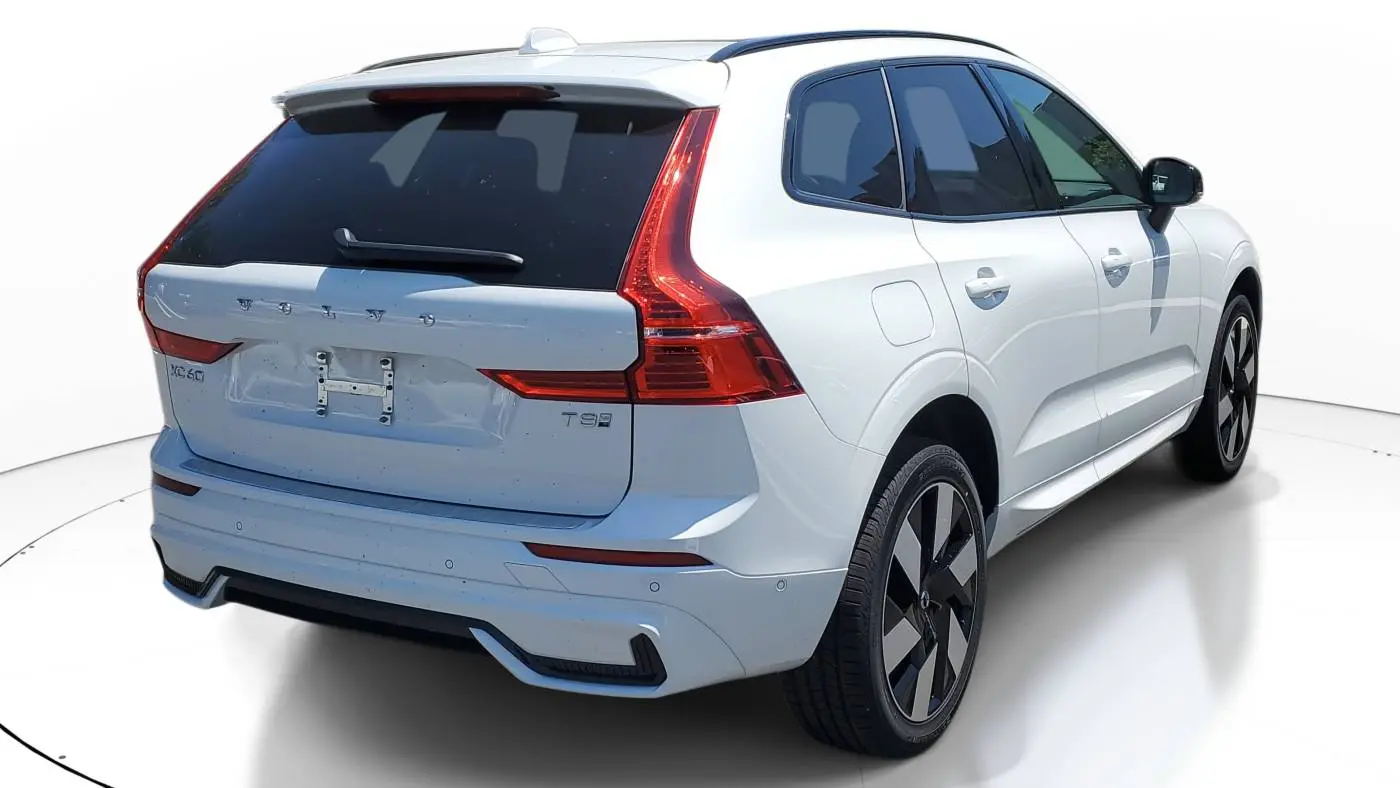 2025 Volvo XC60 YV4H60RC9S1191670