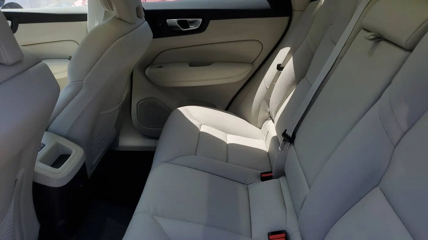 2025 Volvo XC60 YV4H60RC9S1191670