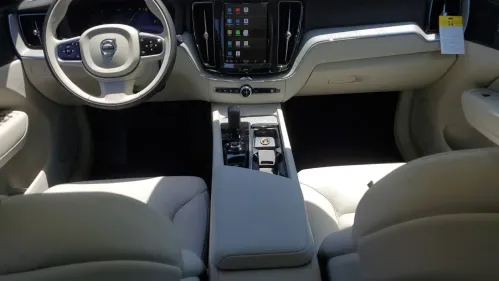 2025 Volvo XC60 YV4H60RC9S1196593