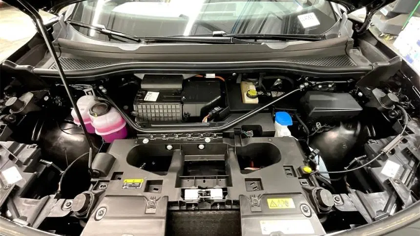 2025 Volkswagen ID.4 1V2CRPE8XSC004437