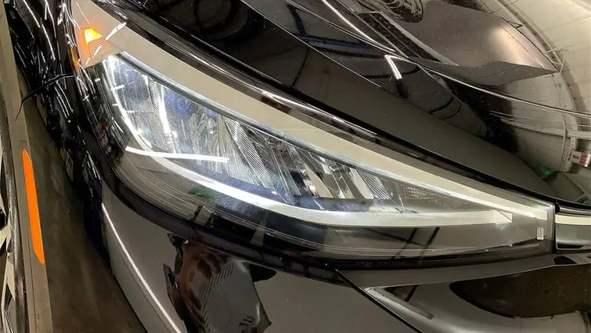 2025 Volkswagen ID.4 1V2CRPE8XSC004437