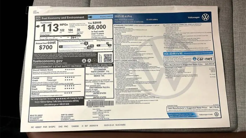 2025 Volkswagen ID.4 1V2CRPE8XSC004437