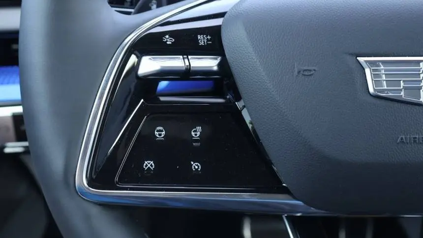 2025 Cadillac OPTIQ 3GYK3BMR9SS154880