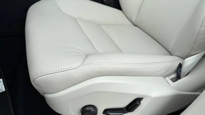 2025 Volvo XC60 YV4H60RC8S1189537