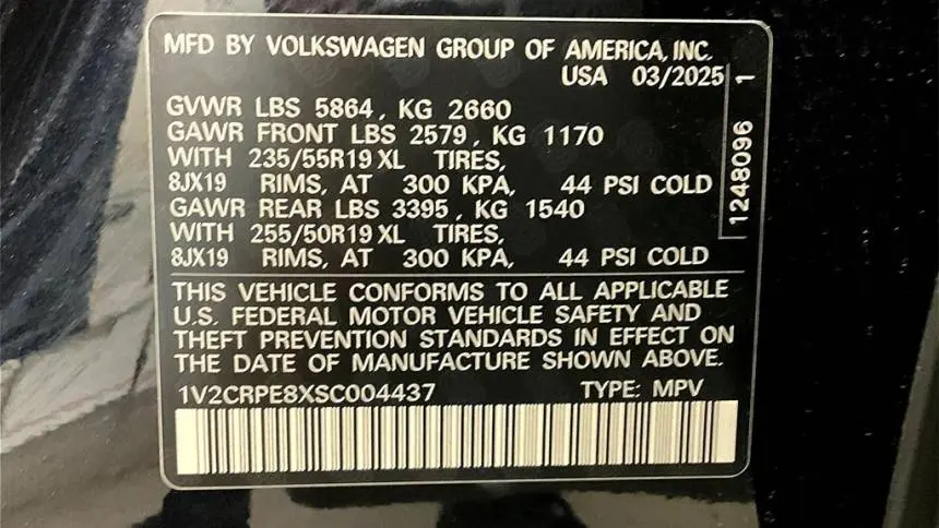 2025 Volkswagen ID.4 1V2CRPE8XSC004437