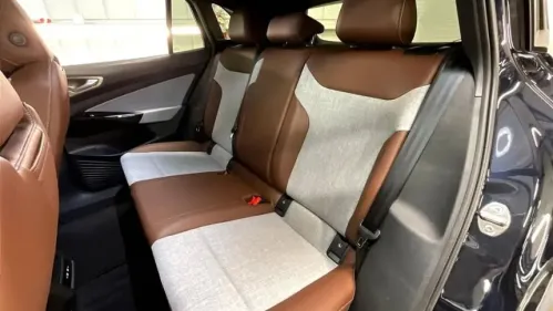 2025 Volkswagen ID.4 1V2CRPE8XSC004437