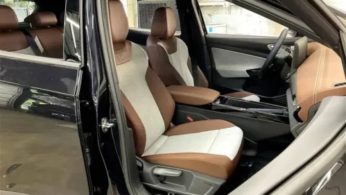 2025 Volkswagen ID.4 1V2CRPE8XSC004437