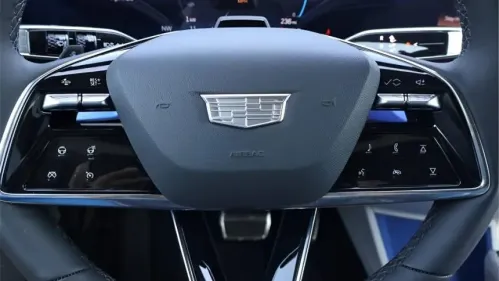 2025 Cadillac OPTIQ 3GYK3BMR9SS154880