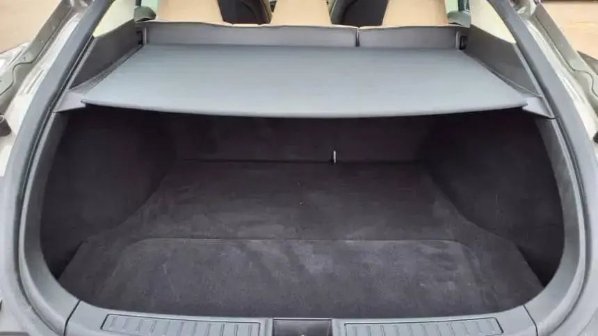 2015 Tesla Model S - Images - 7
