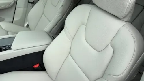 2025 Volvo XC60 YV4H60RC8S1189537