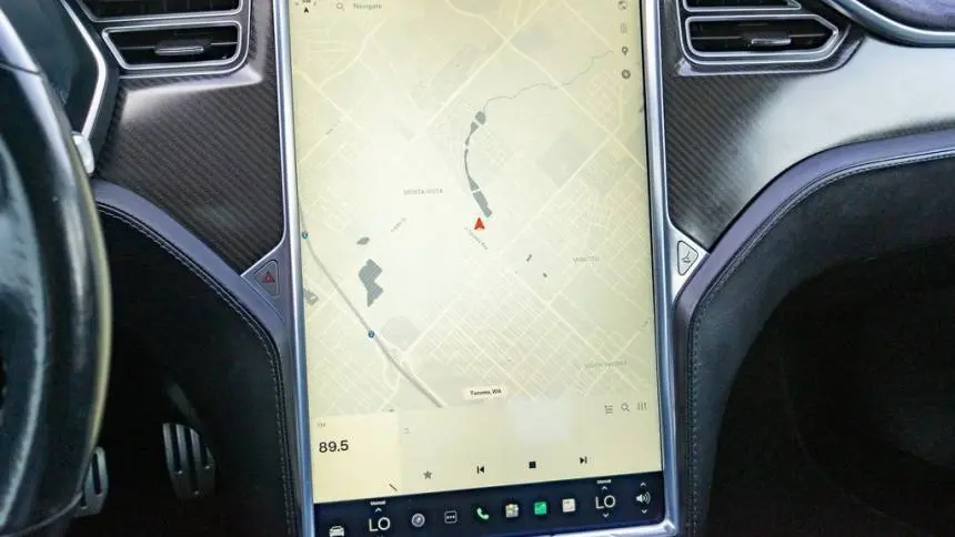 2014 Tesla Model S 5YJSA1H20EFP63436