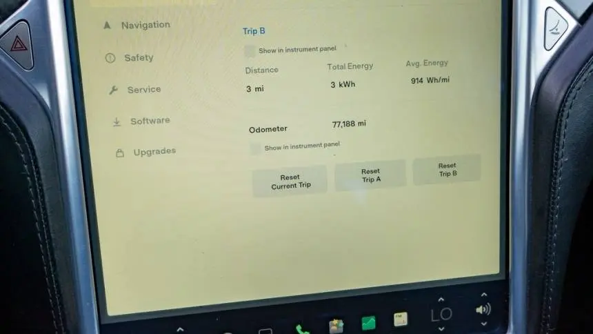 2014 Tesla Model S 5YJSA1H20EFP63436