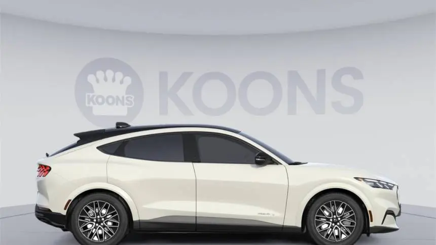 2025 Ford Mustang Mach E 3FMTK3SU7SMA20623