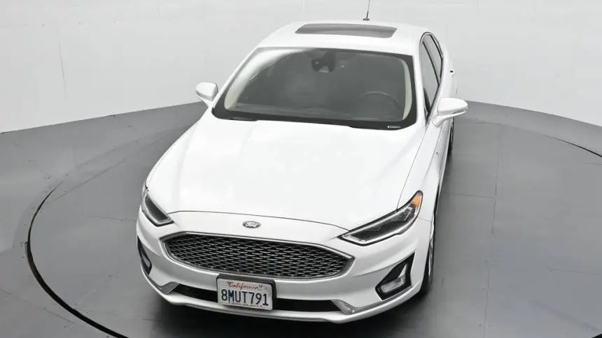 2019 Ford Fusion Energi 3FA6P0SU5KR176153