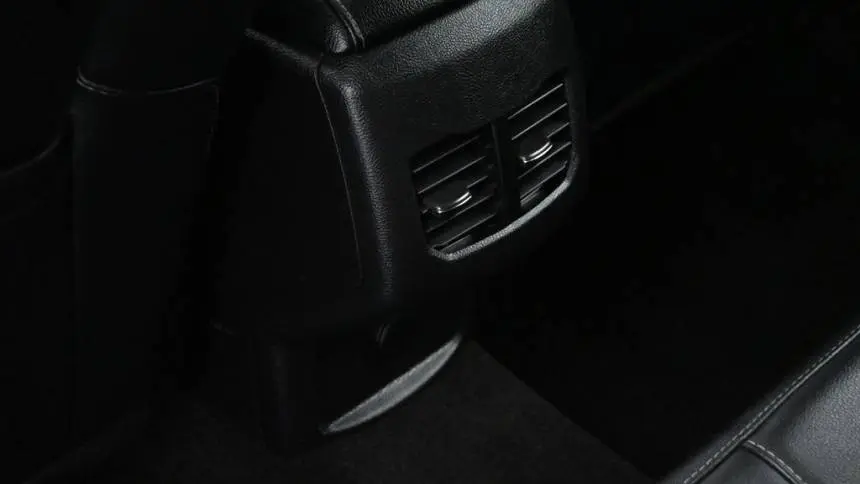 2019 Ford Fusion Energi 3FA6P0SU5KR176153