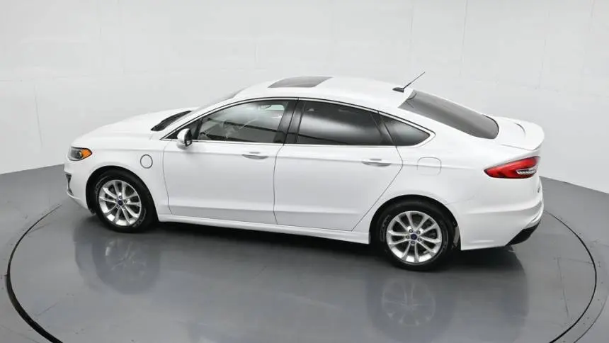 2019 Ford Fusion Energi 3FA6P0SU5KR176153