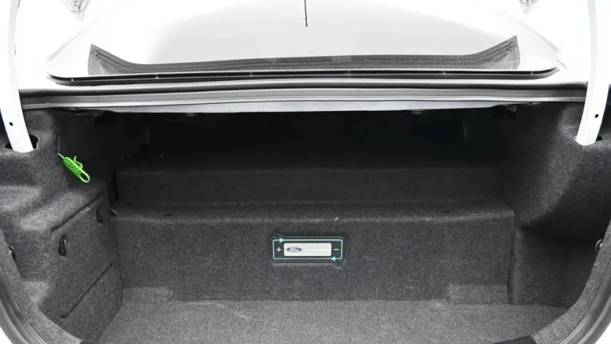 2019 Ford Fusion Energi 3FA6P0SU5KR176153