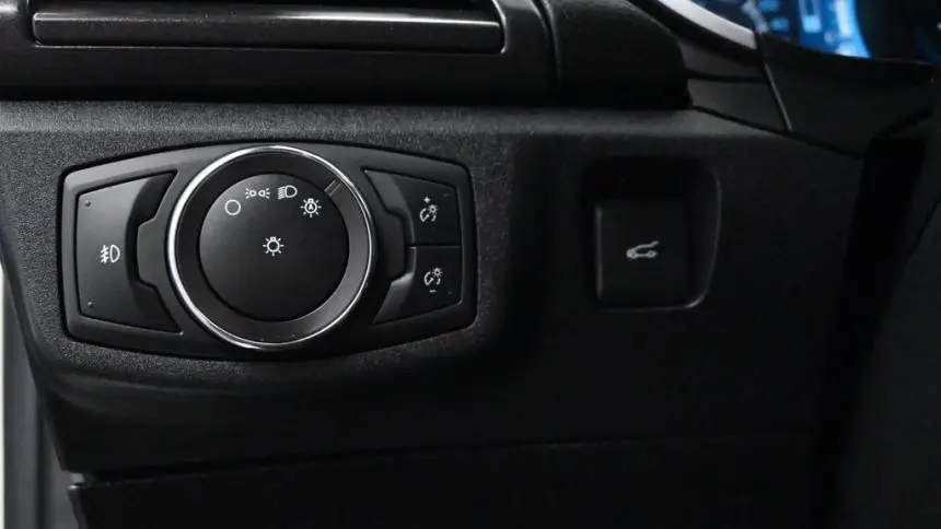 2019 Ford Fusion Energi 3FA6P0SU5KR176153