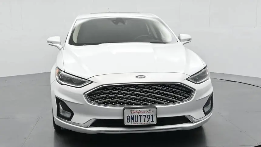 2019 Ford Fusion Energi 3FA6P0SU5KR176153