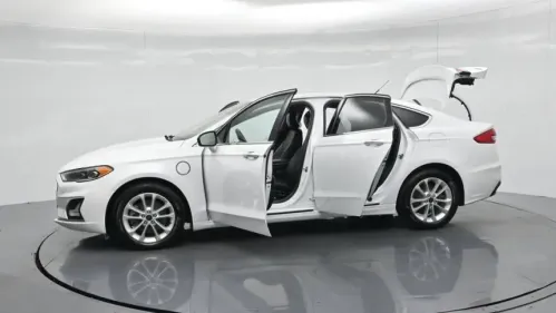 2019 Ford Fusion Energi 3FA6P0SU5KR176153