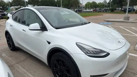 2020 Tesla Model Y 5YJYGDEE7LF021296