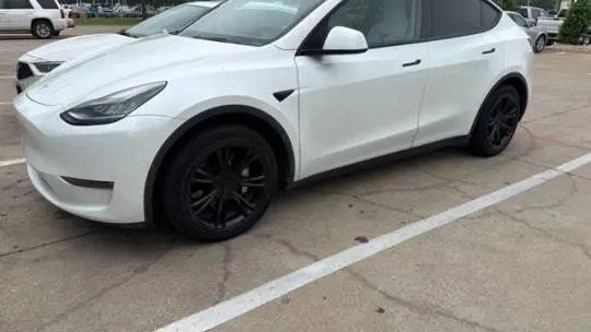 2020 Tesla Model Y 5YJYGDEE7LF021296