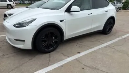 2020 Tesla Model Y 5YJYGDEE7LF021296