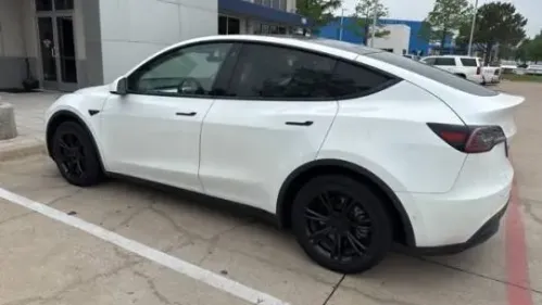2020 Tesla Model Y 5YJYGDEE7LF021296