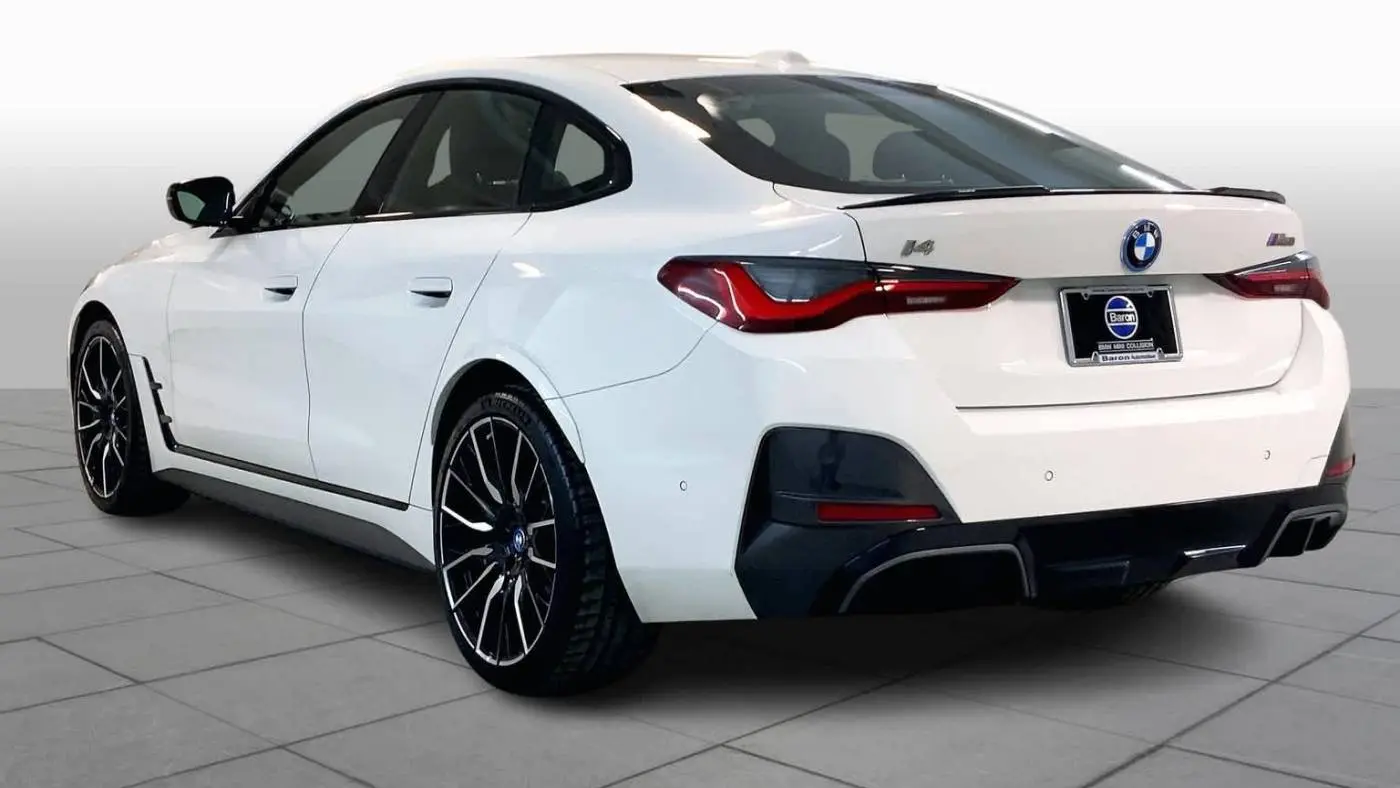 2024 BMW i4 WBY33AW05RFR95174