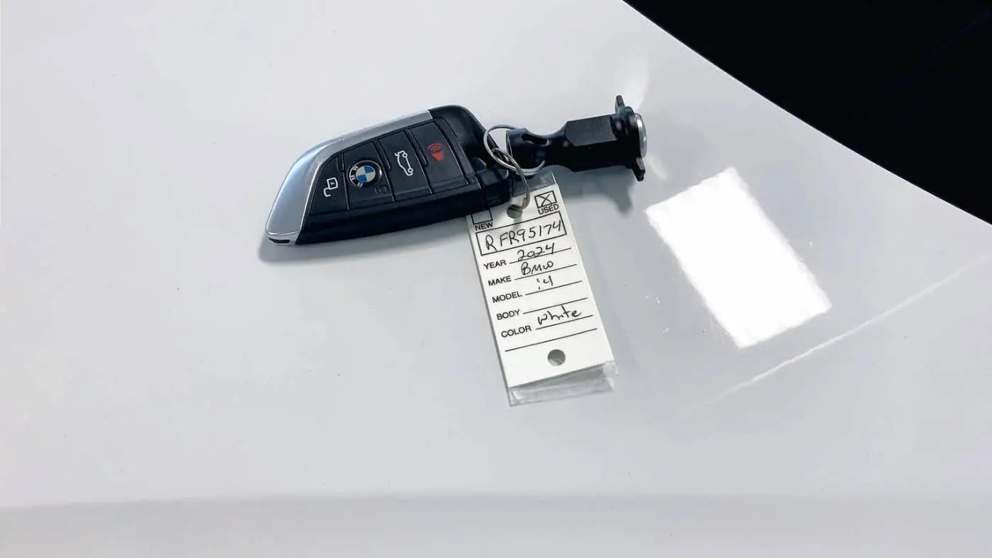 2024 BMW i4 WBY33AW05RFR95174