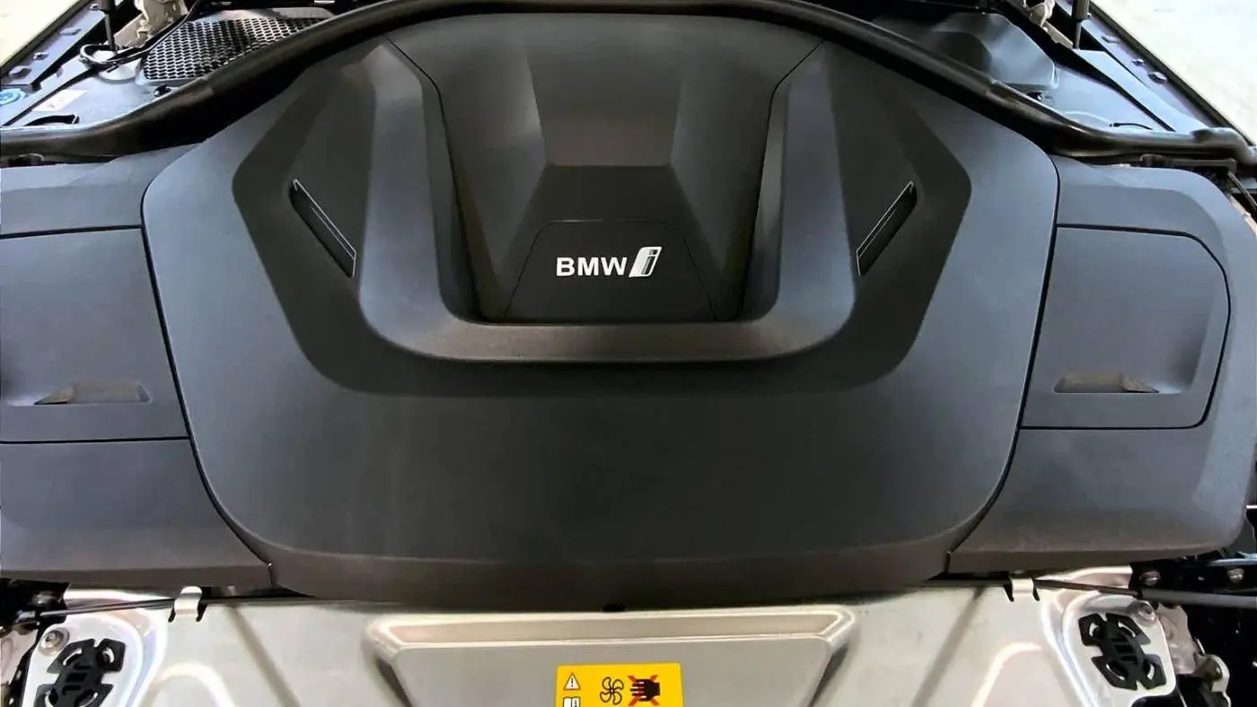 2024 BMW i4 WBY33AW05RFR95174
