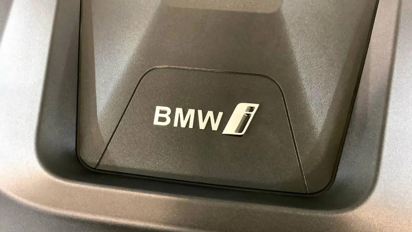 2024 BMW i4 WBY33AW05RFR95174