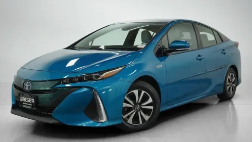 2017 Toyota Prius Prime - Images - 1