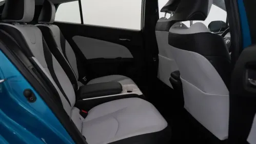 2017 Toyota Prius Prime - Images - 11