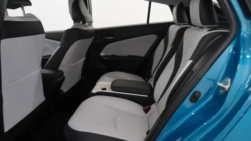2017 Toyota Prius Prime - Images - 15