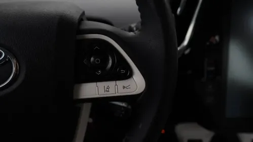 2017 Toyota Prius Prime - Images - 22