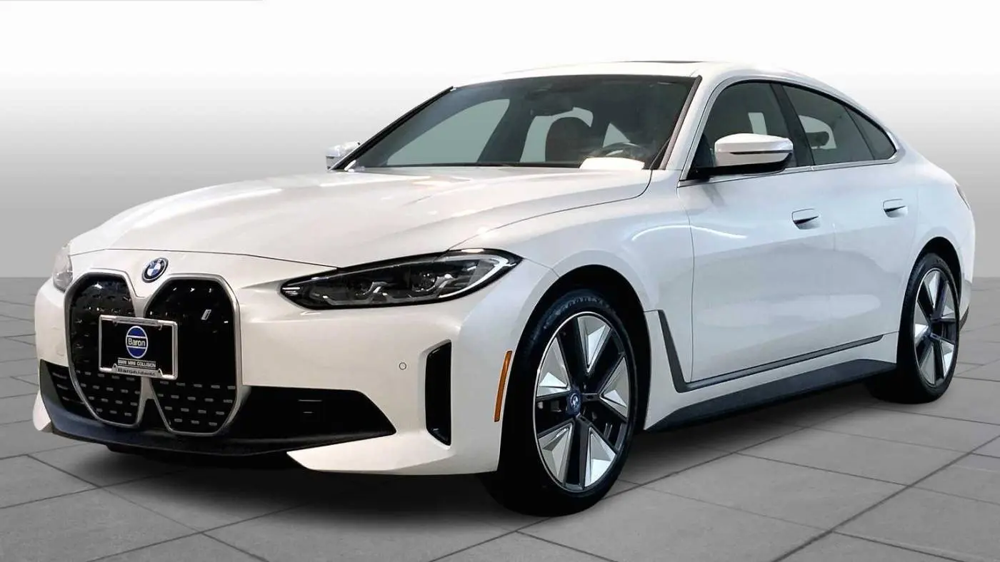 2023 BMW i4 WBY43AW03PFR28039